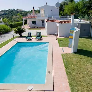 https://villa-oliandra.hotelaalgarve.com